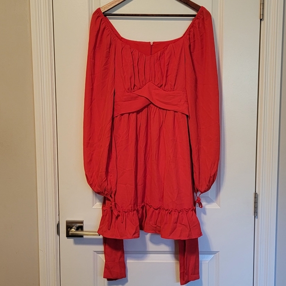 Sweetheart Neck Lantern Sleeve Ruched Bust Ruffle Hem Dress - Picture 2 of 3